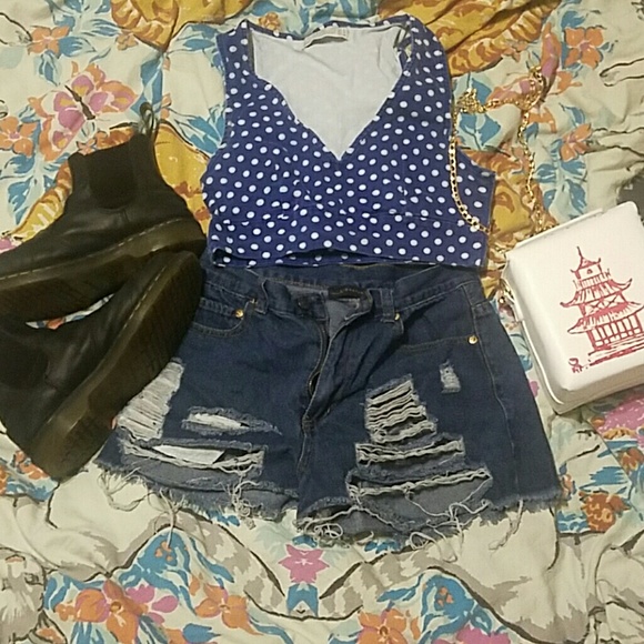 High Waisted Dark Jean Ripped Shorts - Picture 4 of 4